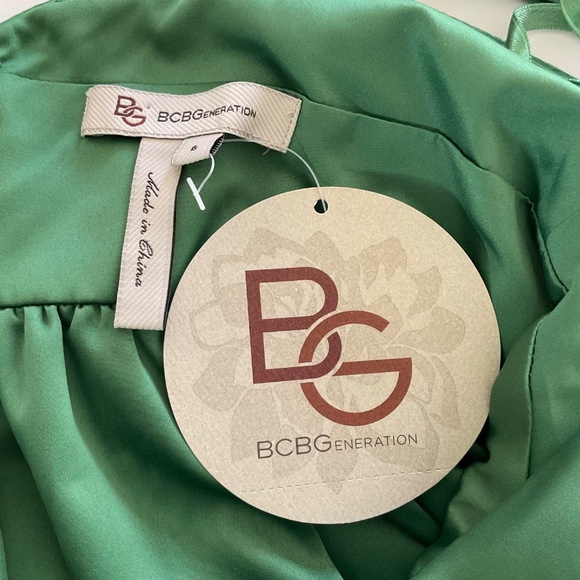 BCBGeneration Apple Green Knotted Strap Pleated Empire Babydoll Daytime Dress 6 - Picture 3 of 14